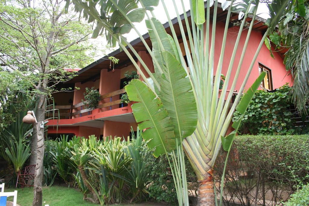 Hotel Napoleon Lagune Lomé Exterior foto