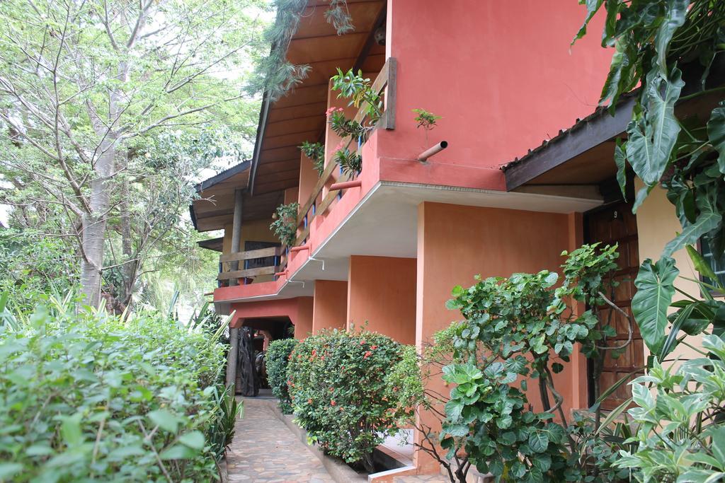 Hotel Napoleon Lagune Lomé Exterior foto